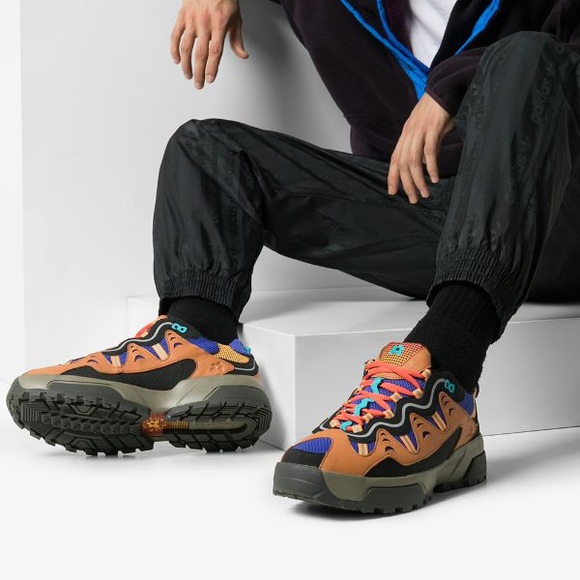 converse gianno on feet